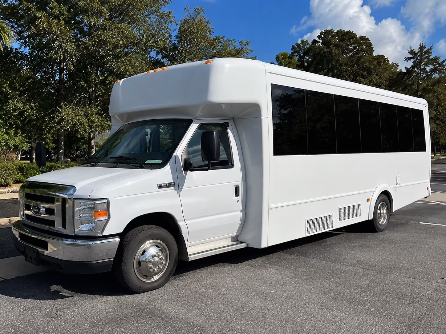 Newport News Wedding Transportation party bus exterior