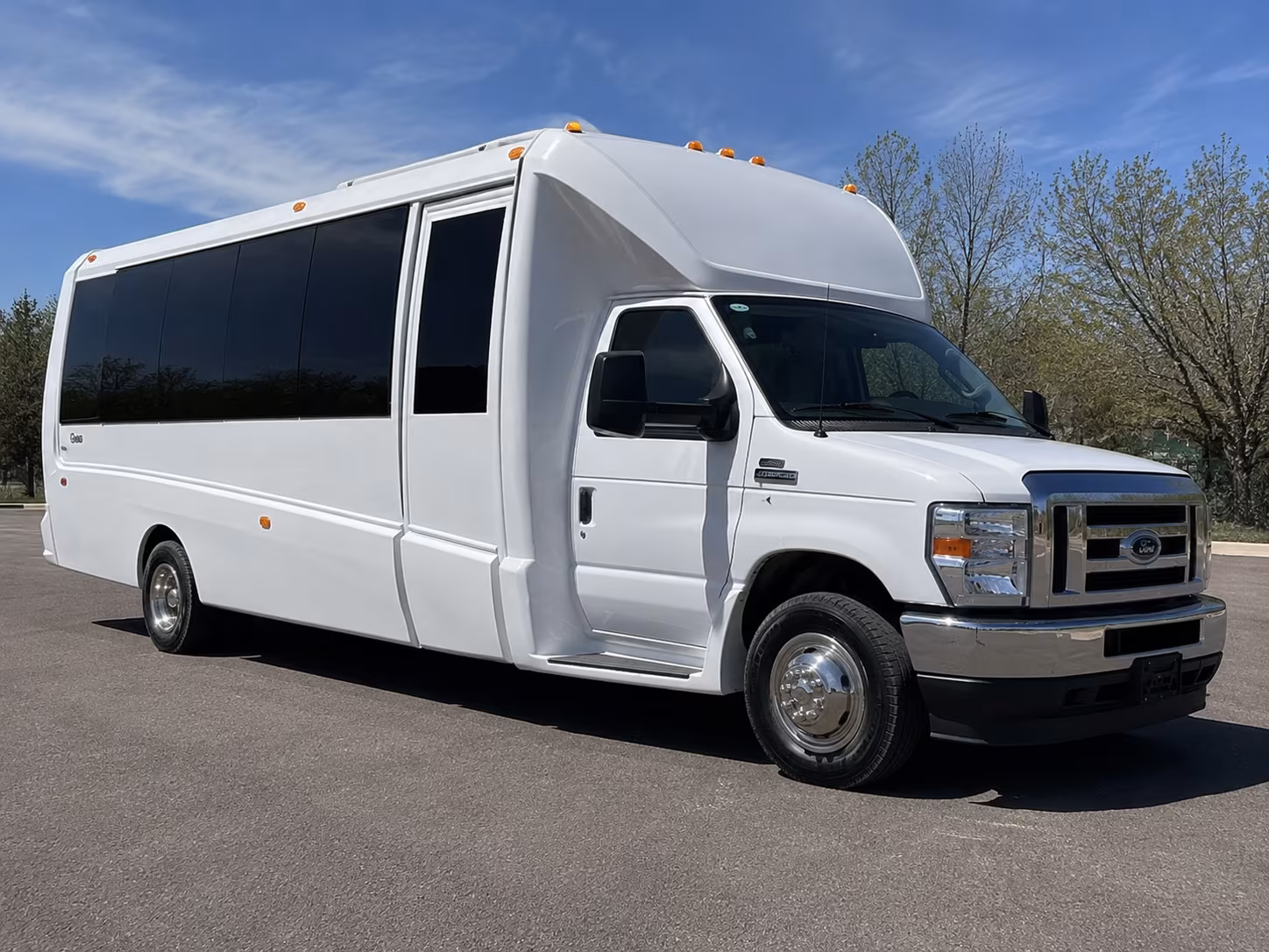 Reston Winery Tour & Pub Crawl Transportation